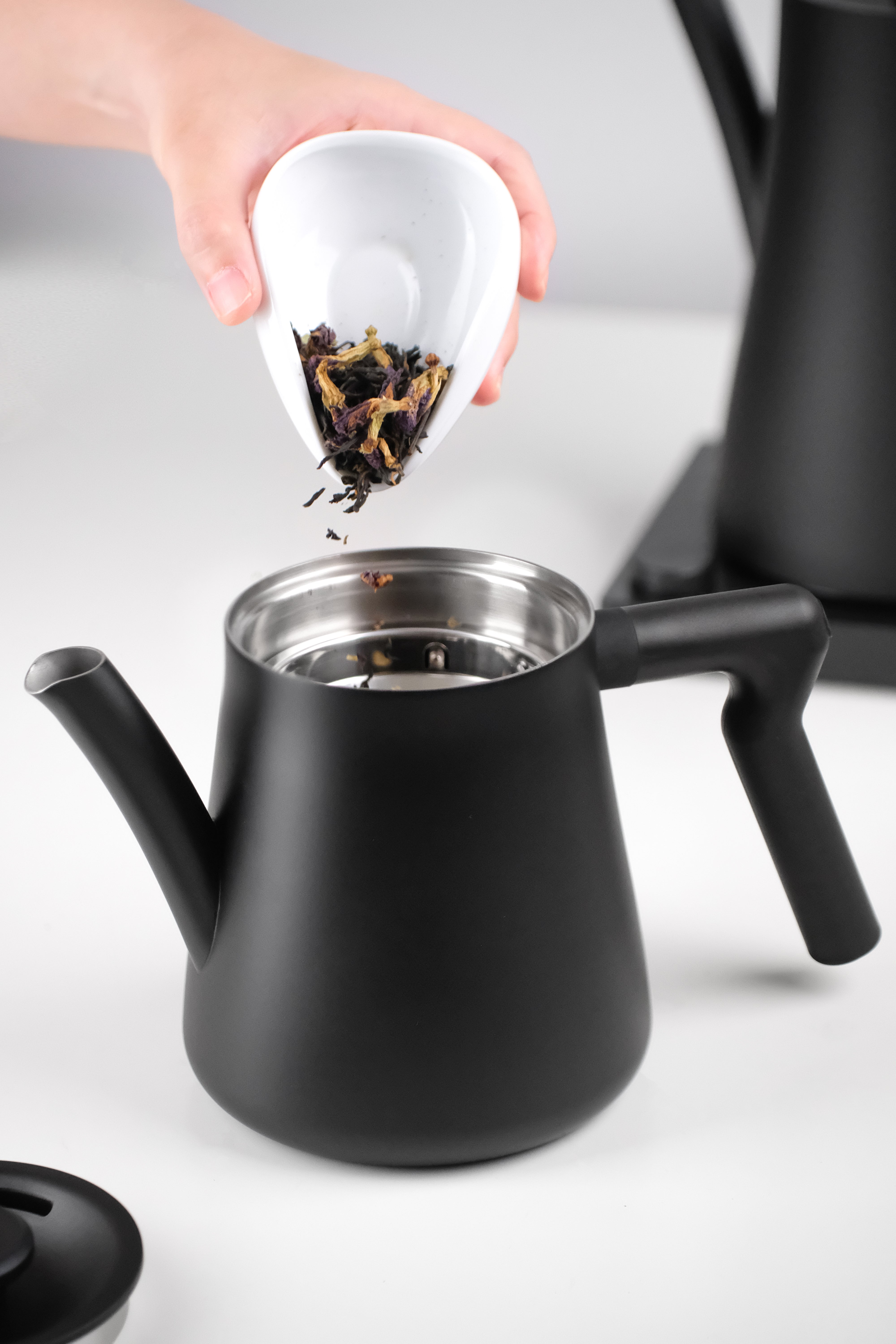 Varia AURA Teapot 1.0L - FLUX Edition – Varia Brewing - Global