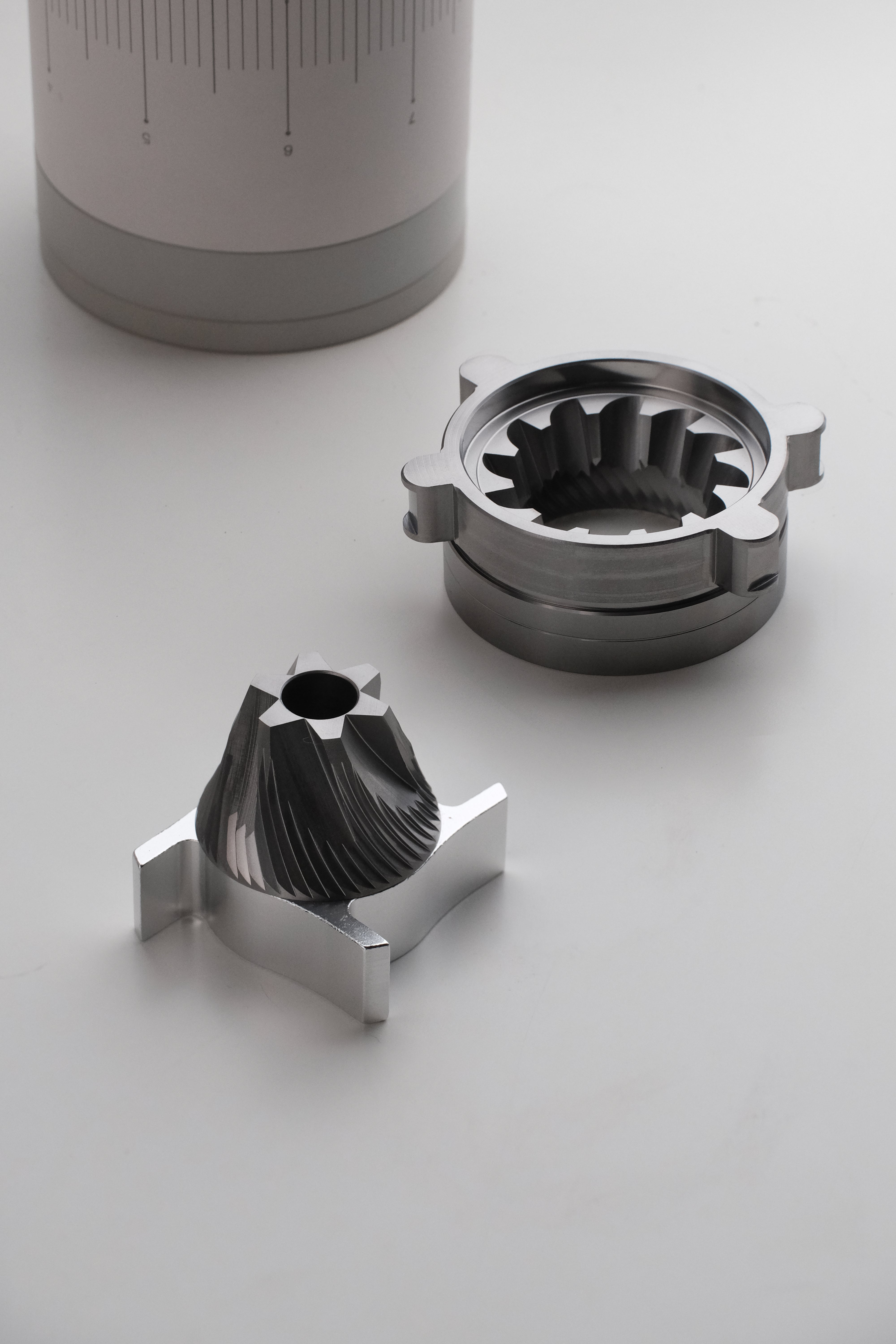 Hypernova ULTRA Plasma 63mm Conical Burrs for VS6 Grinder – Varia