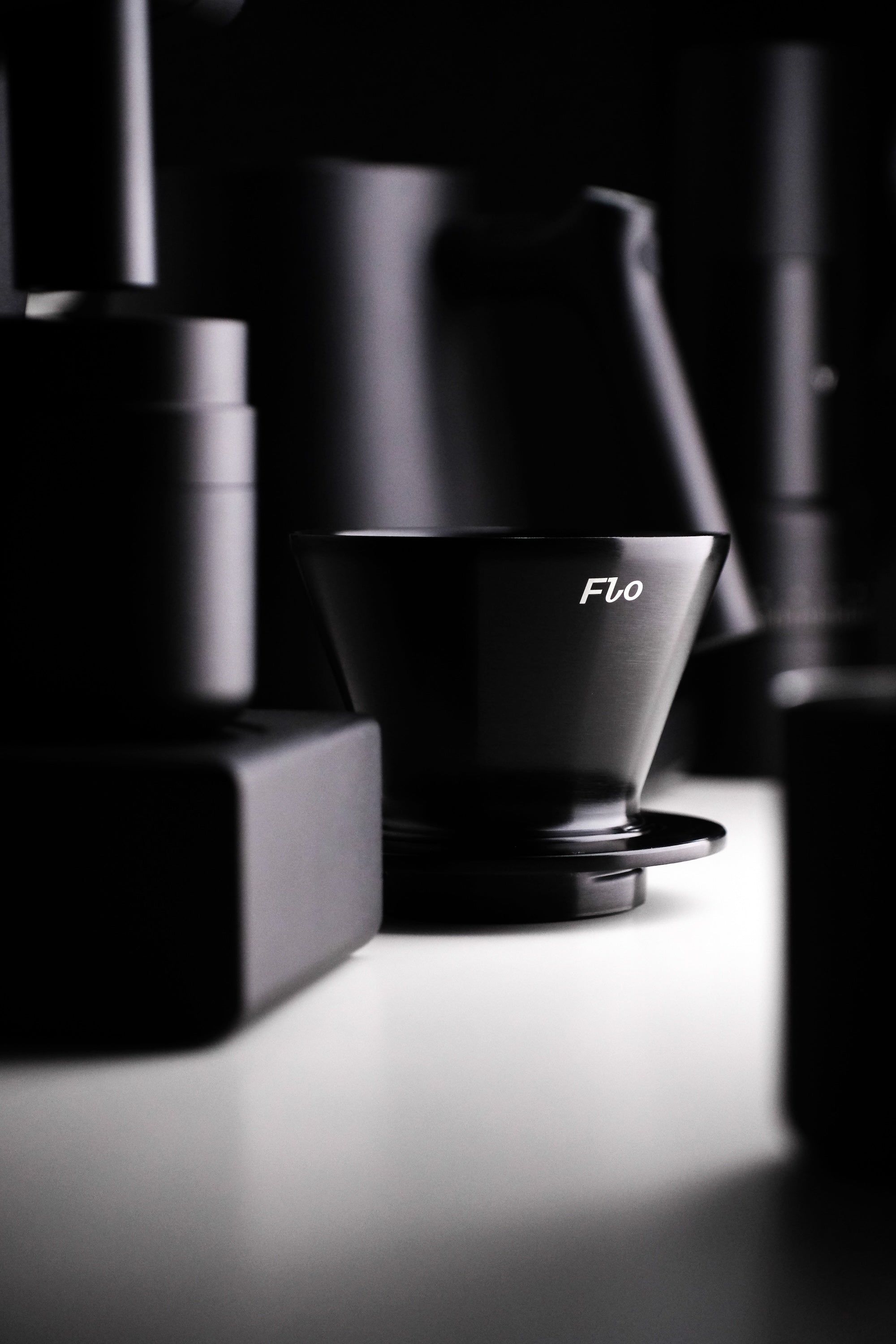 FLO - Flexible Liquid Output (Varia x Kurasu Kyoto) SHADOW Edition