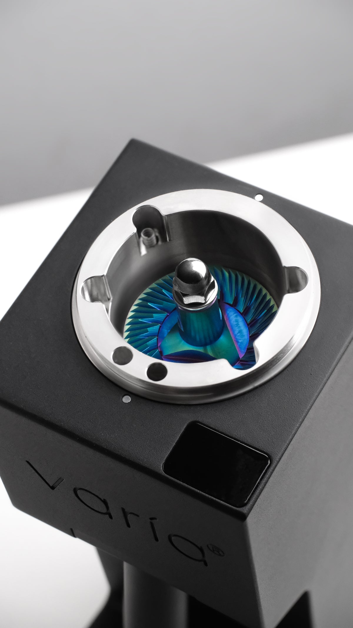 Iridescent Hypernova flat burr installed in a black VS6